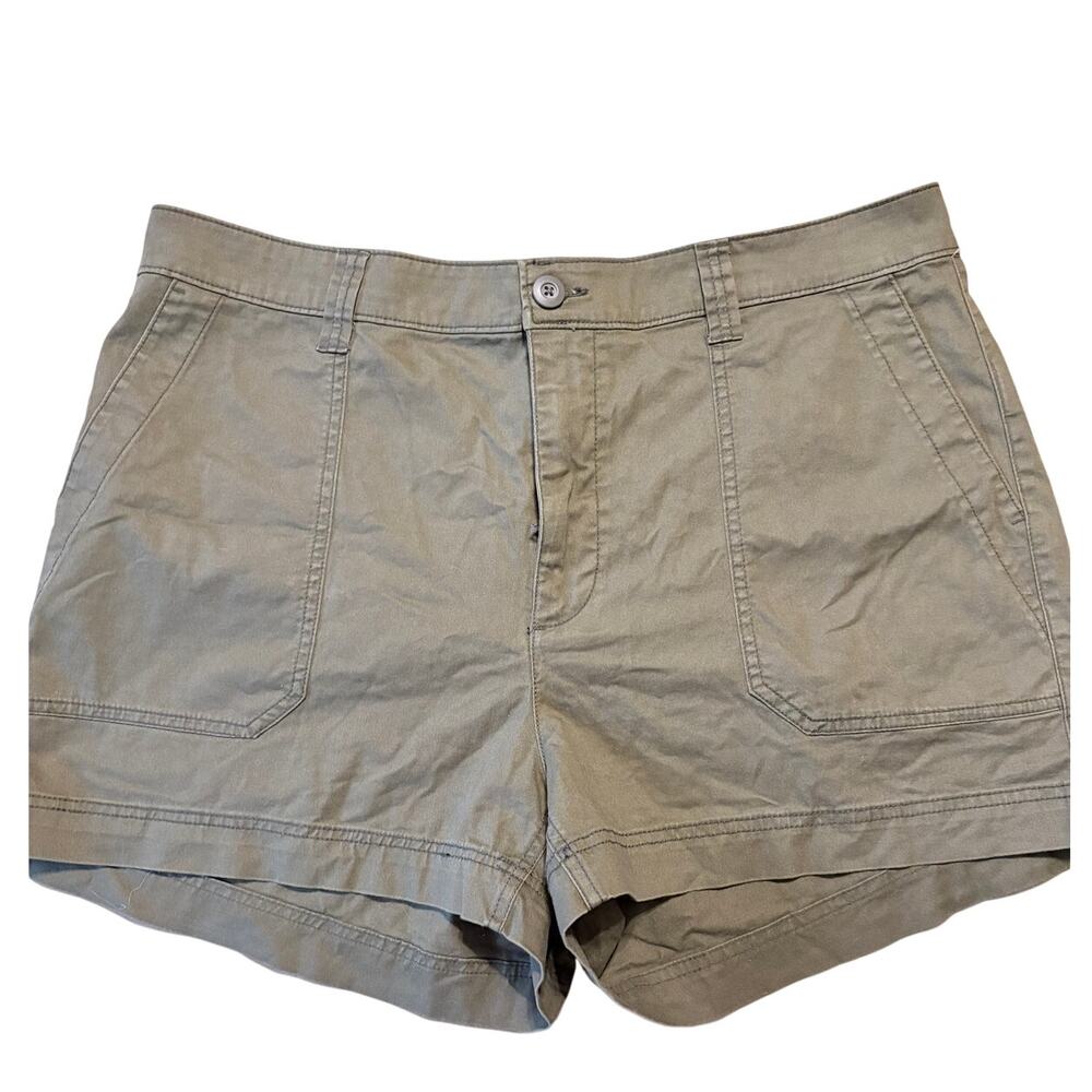 Old Navy Size XL OG Chino Shorts in Dark Green